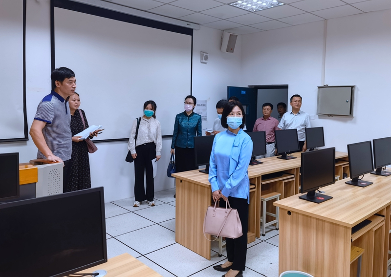 郑州市科技局基础研究与资源配置管理处长张伟一行来安博·体育_安博(中国)考察